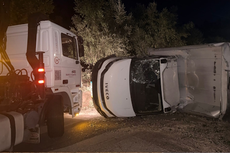 Reboque de pesados em ação